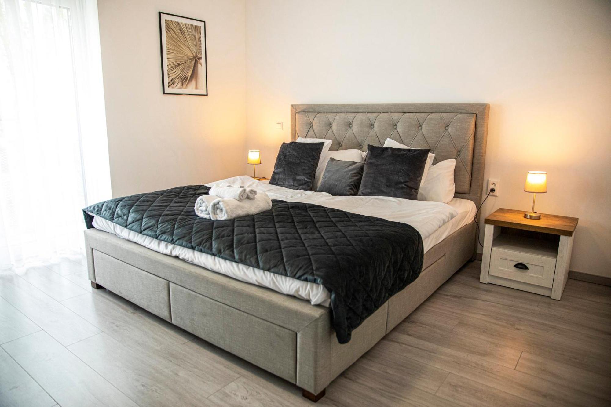 Kinga Apartman Dunajská Streda Exterior foto
